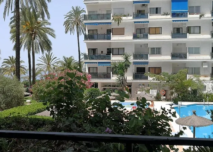 Skol 1A By Completely Marbella